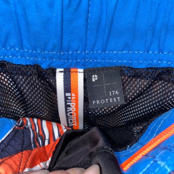 Protest Prtleuca Swim Short Tropical - Picture 7 of 7